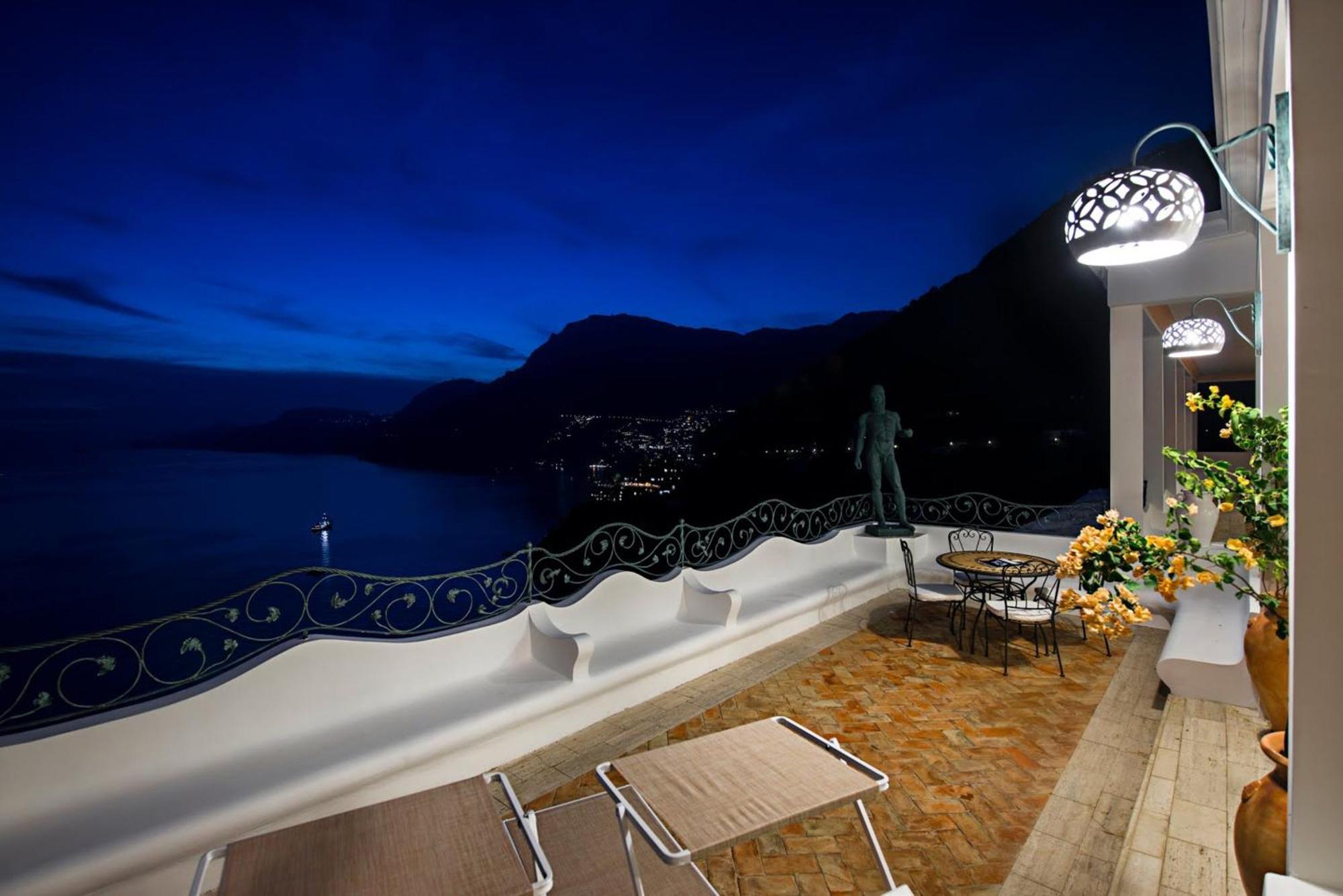 Amore Rentals - Villa Demetra Positano Exterior photo